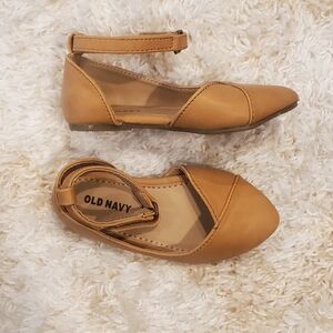 Old Navy Tan Ballet Flats Size 5T Girls
